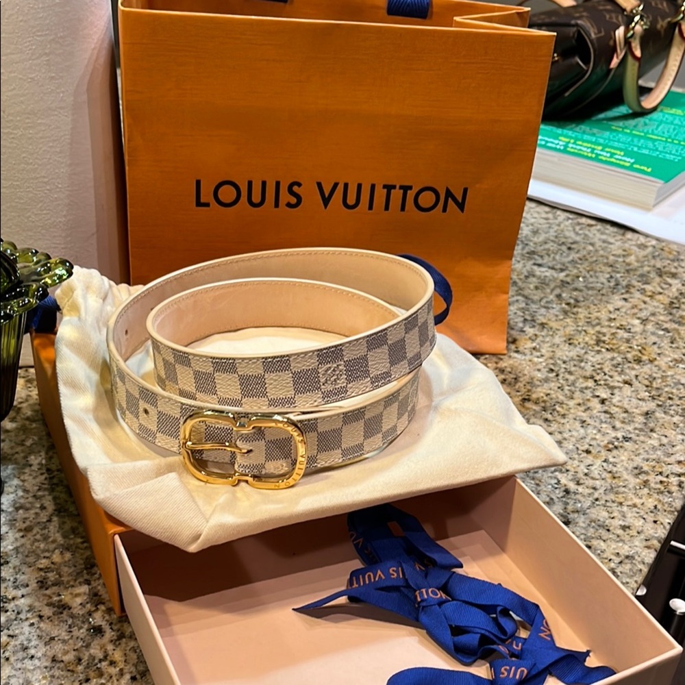Louis Vuitton Gold and Cream Belt with Elegant Buckle